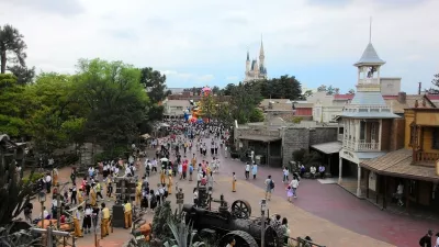Kredi kartı limitleri uluslararası seyahat sigortası : Disneyland Tokyo seyahat günü