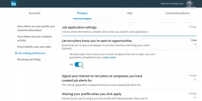 Linkedin: Explicação do cenário de busca ativa de emprego : O LinkedIn permite que os recrutadores saibam que você está aberto a novas oportunidades, atualizando o LinkedIn à procura de configuração de trabalho