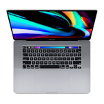 Një laptop i tillë si një Apple MacBook Pro me një kamerë në internet