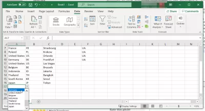 10 MS Excel productivity tips from experts : Cell with data validation