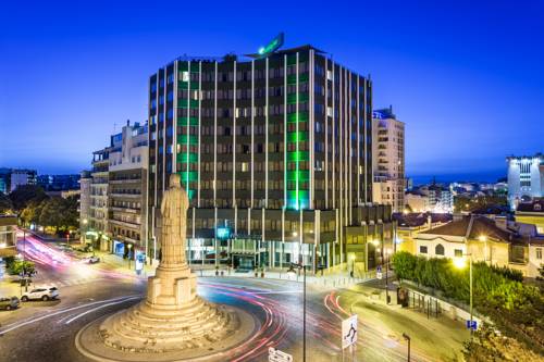 Best hotel to get free loyalty program reward nights in Lisbon : Holiday Inn Lisboa