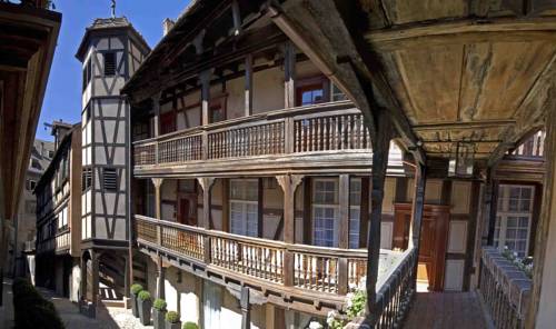 Best hotel to get free loyalty program reward nights in Strasbourg : Cour du Corbeau - MGallery by Sofitel